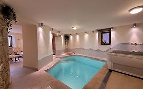 Casa Acqua Dolce - House With 4 Bedrooms And Own Spa